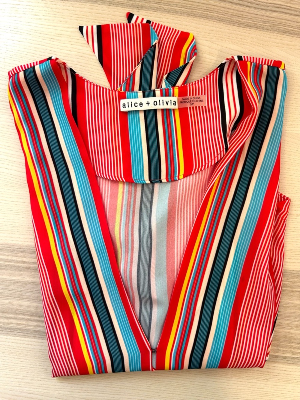 Alice + Olivia x REVOLVE Lydia Striped Tie Front Dolman Crop Top Summer Size S - Picture 5 of 7